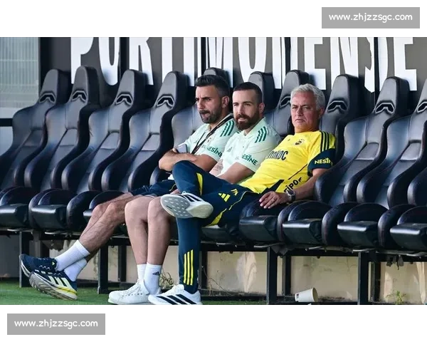 费内巴切开启巴斯克斯转会谈判，穆里尼奥瞄准皇马老将补强右路